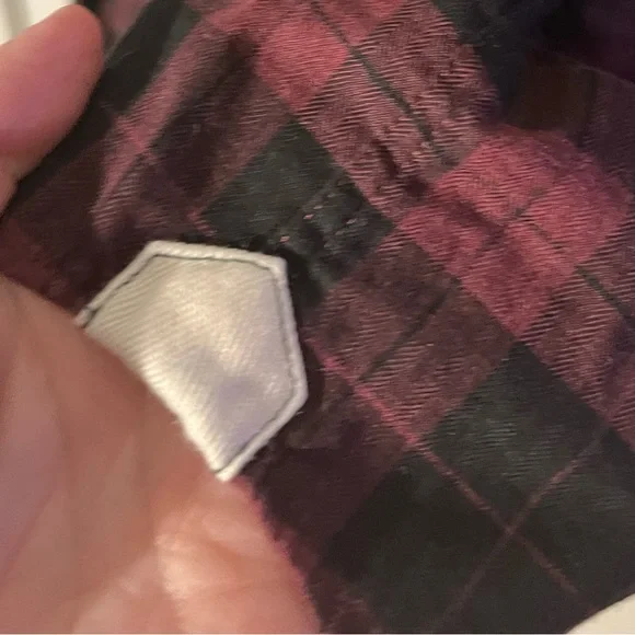 Lacoste Men's Maroon and Black Plaid Button Shirt Size Large - Picture 6 of 12